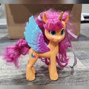 My Little Pony: Make Your Mark Toy Ribbon Hairstyles Sunny Starscout - 6" - 2021